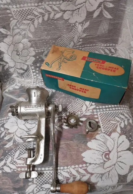 Vintage Universal No 1 Food And Meat Grinder Chopper Original Box w/attachments