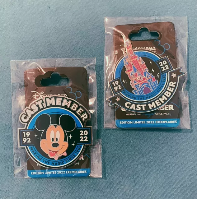 Lot de 2 Pins Cast Member Exclusive 30ème Anniversaire - Disneyland Paris