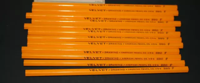 NEW Vintage USA Velvet American Made Dozen 12 Velvet Drawing Pencils Wooden 880