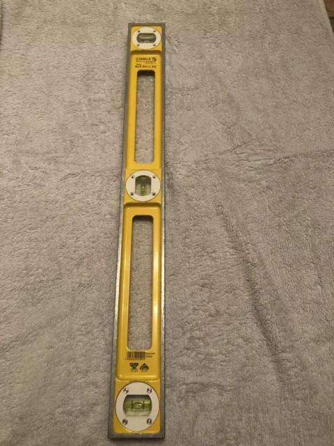 Stabila 83 S Heavy Duty Die-Cast Spirit Level Double Plumb 3 Vial 60cm / 24"