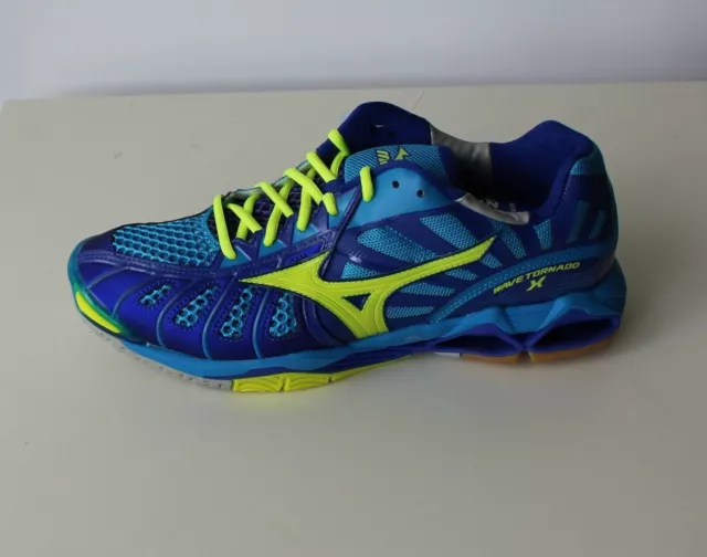 Herren Mizuno laufschuh ,Volleyball Wave Tornado X,NEU