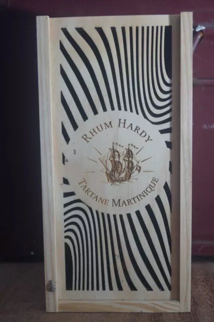 Rhum Martinique - Rhum Hardy + Box Bois