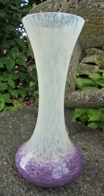 Ancien grand vase en verre soufflé  mauve et blanc Clichy Pantin