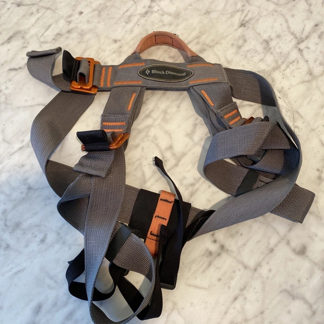 Black Diamond Climbing Harness CE 0082 SIZE large Preowned ￼