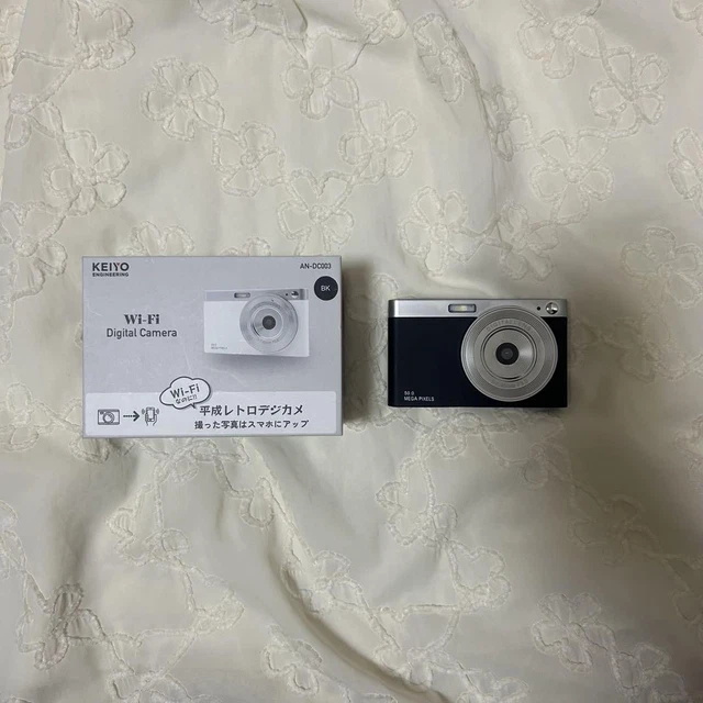 KEIYO ENGINEERING COMPACT Digital Camera Two-Tone Color Used