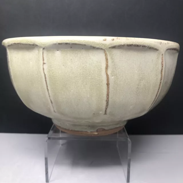 Mike Dodd studio Pottery bowl / Vase With cut Sides 19 cm diameter #1346