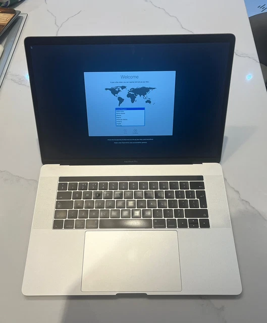 Apple MacBook Pro  | 15inch | 2016 | Intel i7 |250GB SSD | 16GB RAM |