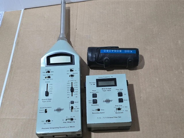 BRUEL & KJAER sound level meter TYPE 2222 FOR SPARES EUR 65,00 - ES