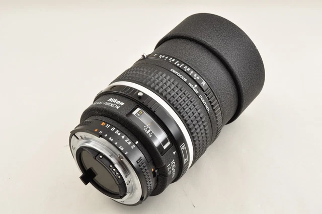 Nikon AF DC Nikkor 105mm F/2 D Portrait Lens w/Case Near Mint +5 Fr: Japan #1775 3