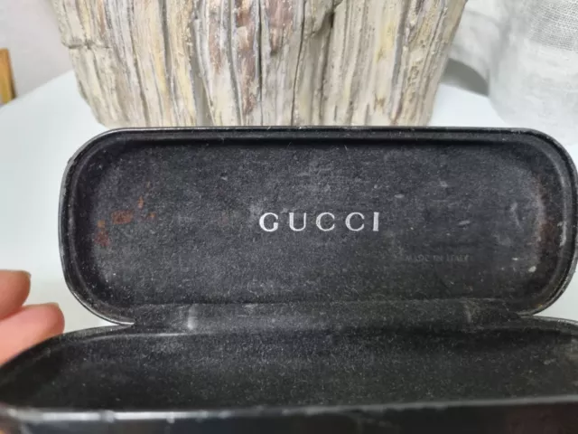 GUCCI Brillen Etui Schwarz Leder mit vielen Gebrauchspurren 16,5x6x3cm