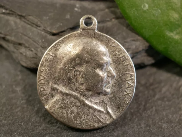 Silberfarbene Medaille Anhänger Pius XI Pont. Max. Heilige Maria Mit Jesuskind