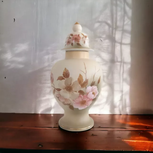 Japanese Aichi Seitosho Porcelain Ginger Jar Vase Hand Painted Dogwood Flowers