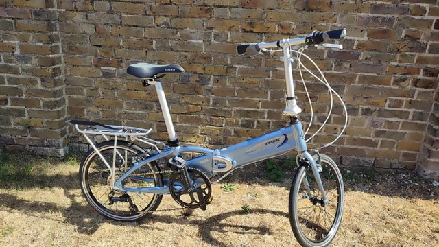 trek fx2 hybrid bicycle Trek FX 2 Disc Hybrid Commuter Bike 700c Size S Shimano Altus/Acera Disc  Brakes