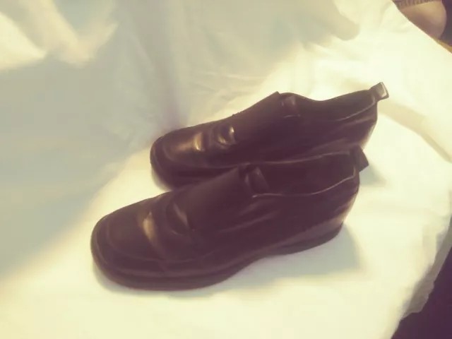 Donald J Pliner Black Leather Loafers Slip On Work Shoes  "Evon"   Womens 8M