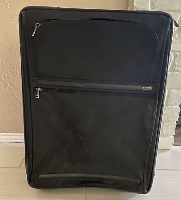 TUMI Alpha 22024D4 Expandable Upright Rolling Suitcase 11x18x24"