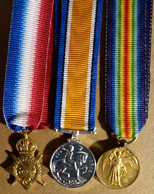 WW1 BRITISH 1914-15 Star War & Victory Medal Trio R-9795.PTE.E.WATSON.K - Foto 4