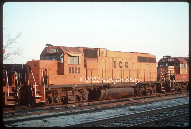 ICG Rare Illinois Central Gulf Solid Orange GP38 #9523 Original Kodachrome Slide