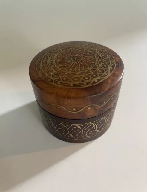 Vintage Small Decorative Wooden Trinket Stash Box W/Brass Inlay All Over 1 1/2”