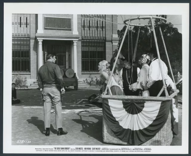 The Great Bank Robbery ’69 CLINT WALKER KIM NOVAK CLAUDE AKINS HOT AIR BALLOON