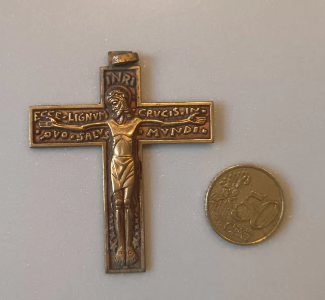 Médaille Religieuse Vintage Jésus Christ Crucifié En Or 18k - Collier - Occasion