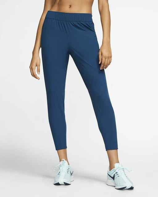 Nike Sportswear Essential Women's Mid-Rise Trousers