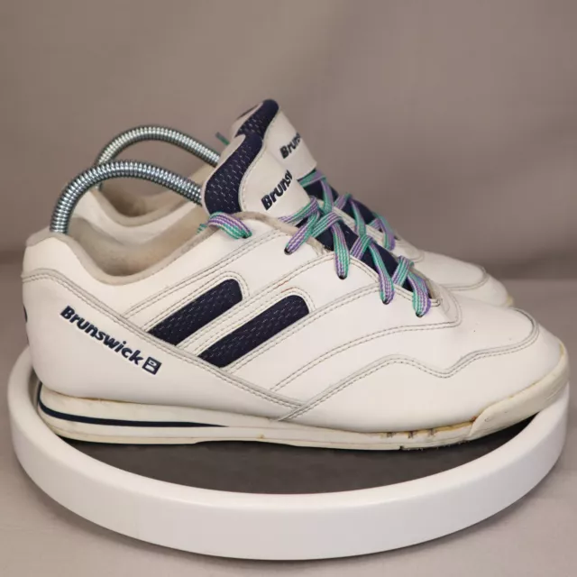 Brunswick Womens Size 10 / Mens 8.5 Bowling Shoes Pioneer White Leather Ten Pin