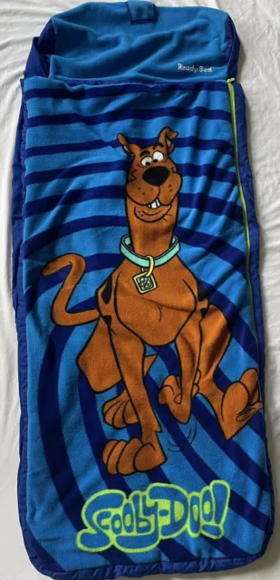 World Part 2004 Scooby Doo Sleeping Bag Ready Bug 61” x  26” (per tag)