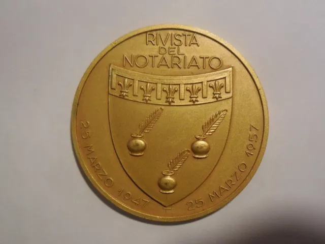 magazine award medal of the Notaries Notaries 1957