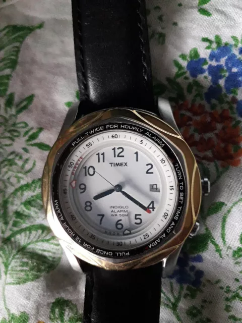 Timex Indiglo Allarme Quarzo - 40 Mm.