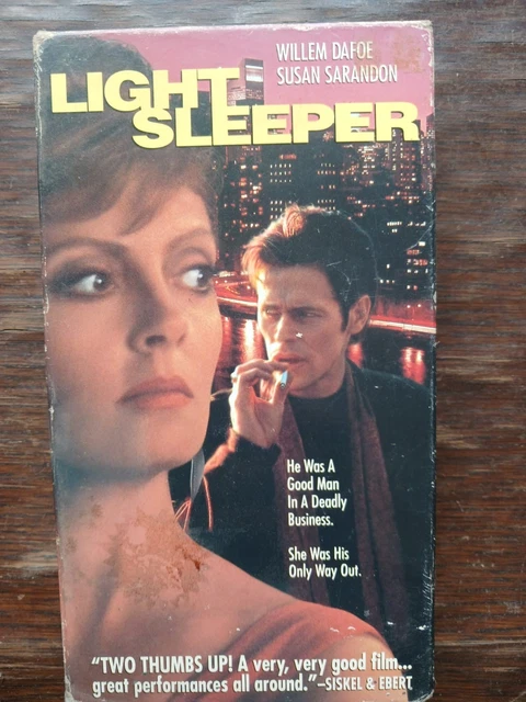 willem-dafoe-susan-sarandon-light-sleeper-movie-vhs-tape-original