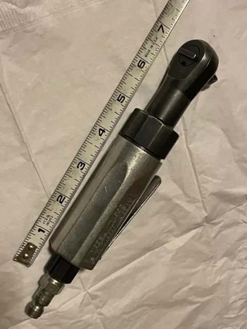 Matco 3/8 drive stubby air ratchet with wobble drive