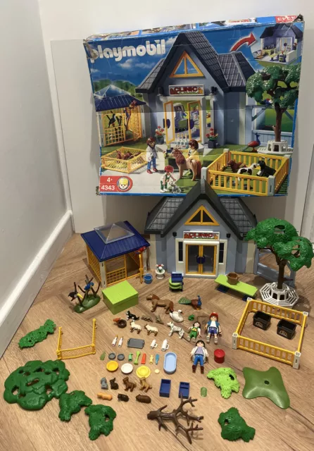 Playmobil 4343 hot sale animal clinic