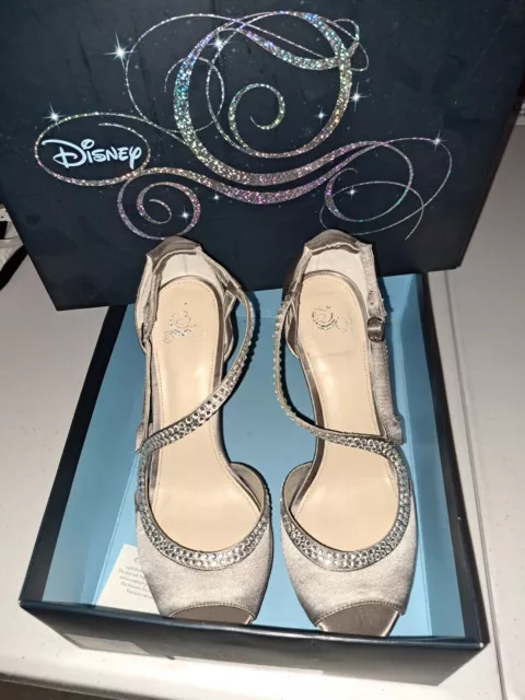 Free Shipping!!!Disney Shoes Cinderella Collection Heels Size 10 Worn Once,  OBO