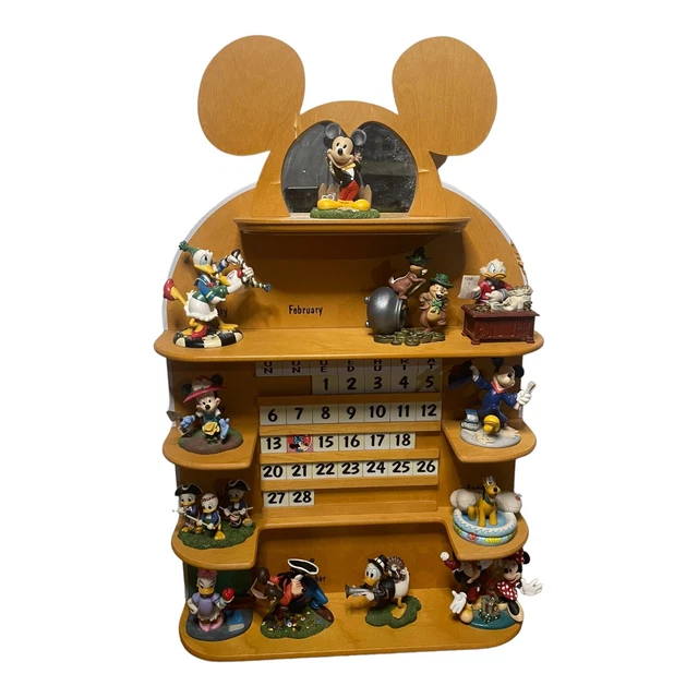 DANBURY MINT DISNEY Classic Characters Perpetual Calendar Mickey Mouse