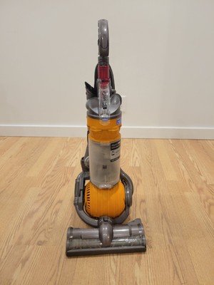dyson dc24 red