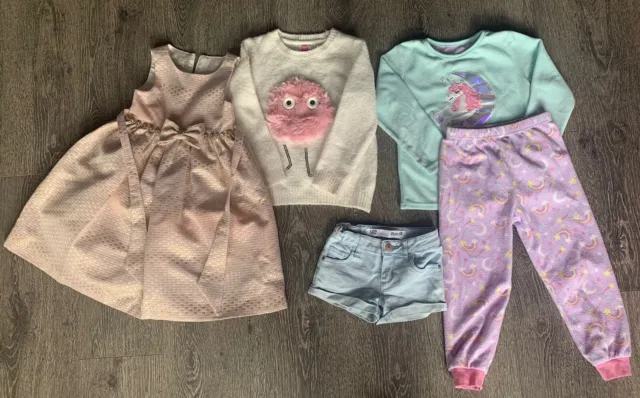 Girls Bundle 4-5 Dress/Shorts/Pyjamas/Jumper in good condition