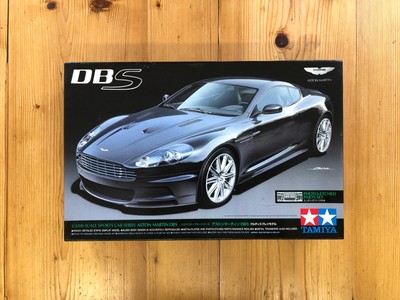 Aston martin dbs tamiya