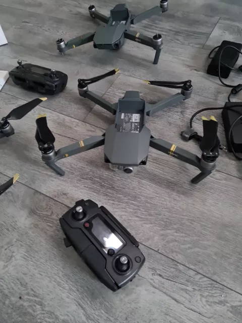 DJI Mavic Pro Quadcopter Kamera-Drohne - Grau