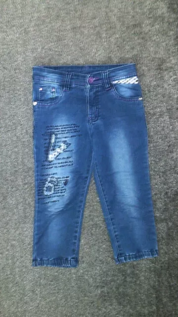 V6  - Blue Denim Zip Fly Stright Leg Distressed Jeans Size 3/4 years