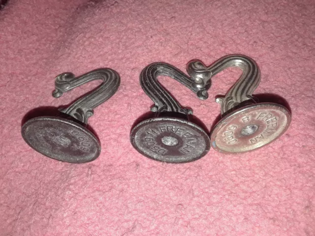 Vintage Freeman Cast Iron Hooks Knobs Coat Wall Hanger ? (3) screw onto bolt 2