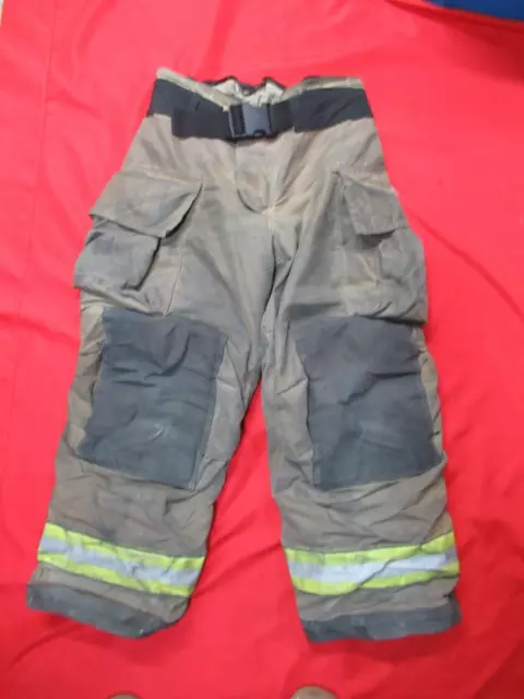 Mfg 2013 GLOBE G-XTREME 34 x 28 Firefighter Turnout Bunker Pants GEAR RESCUE TOW