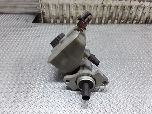 Maître Cylindre Frein Arrière Volvo 240/260 – OEM 1228688 – NOS Neuf Ancien Stock