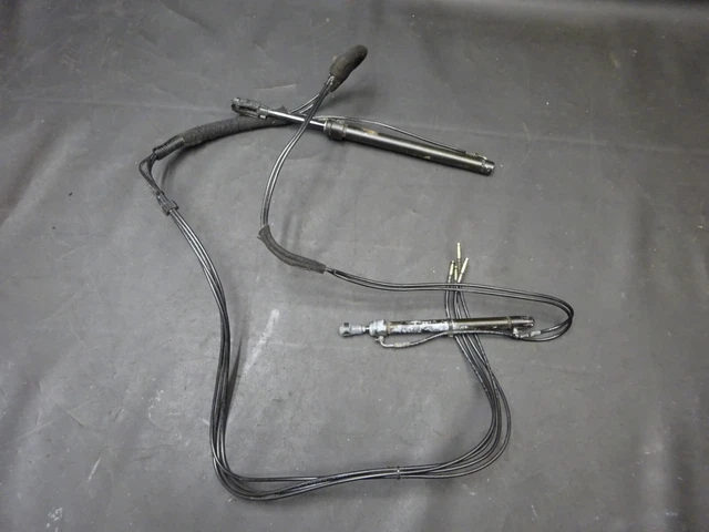 Audi A4 Cabrio (B6, 8H7) Hydraulikzylinder Verdeck Rechts Set mit Leitungen