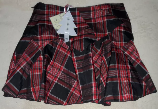 M&S Autograph Girls Red/Black/White Skirt, Size 6 Yrs. MC126