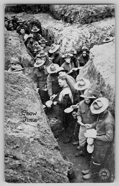 WWI WW1 "Chow Time" Chicago Daily News Postcard Soldiers Meals Trench Warfare