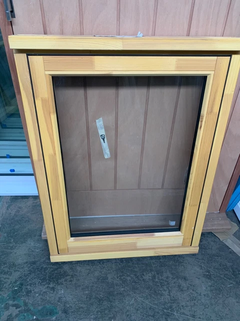 Brand New Unused Supplied Double GlazedTimber Window 738mmx988mm basecoat stain