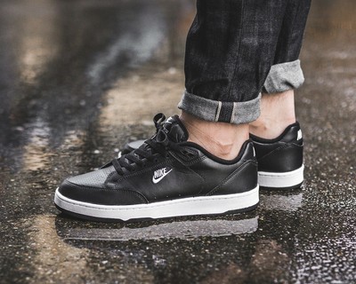 BNWB \u0026 AUTHENTIQUE Nike ® Grandstand II 