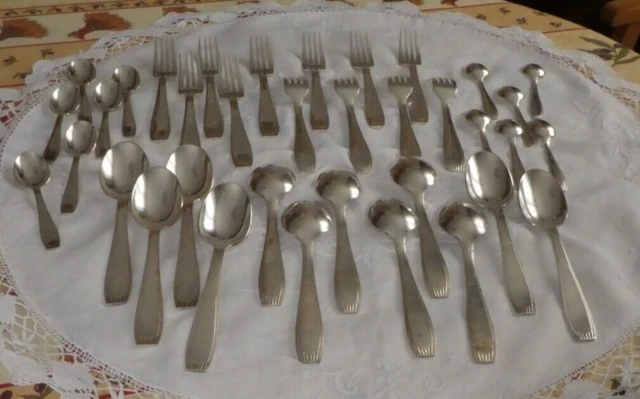 CHRISTOFLE. Ménagère en métal argenté comprenant 12 grand... - 86350407-141