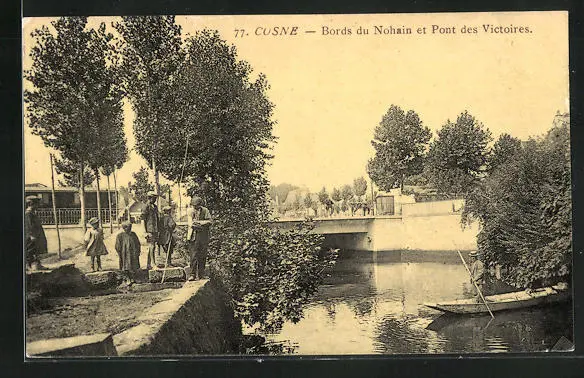 CPA Cosne, Bords du Nohain et Pont des Victoires