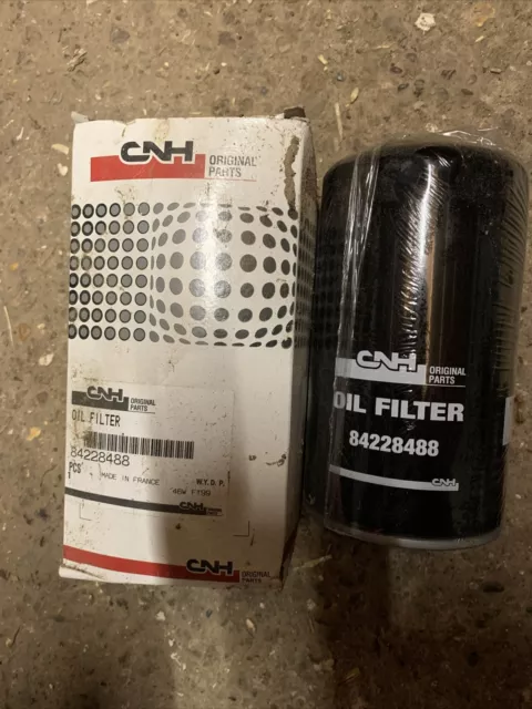 84228488 Engine Oil Filter | CNH, Ford, New Holland, Case IH